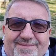 PROFESSIONISTA 62 ENNE IN PENSIONE OFFRE RIPETIZIONI